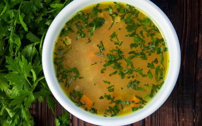 Le bouillon d&rsquo;os : à consommer sans modération
